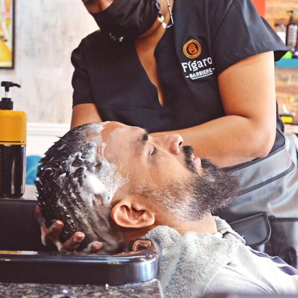 Lavado de cabello para hombres