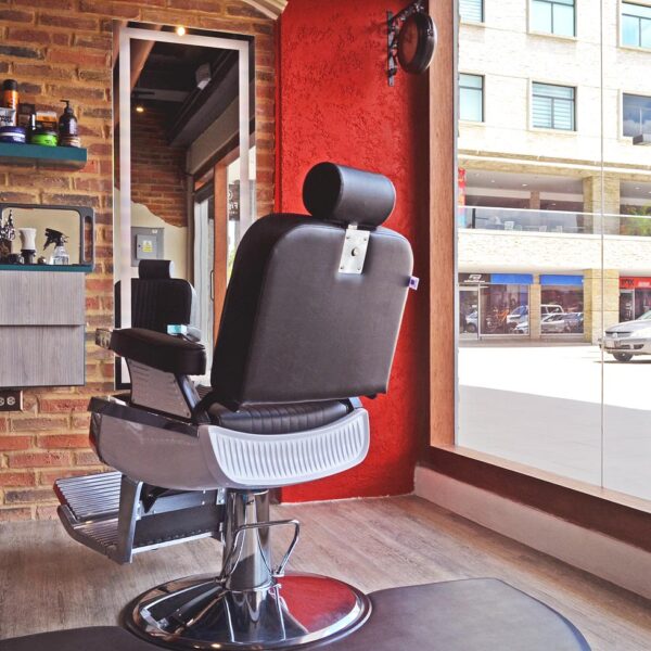 Interior Fígaro Barbería